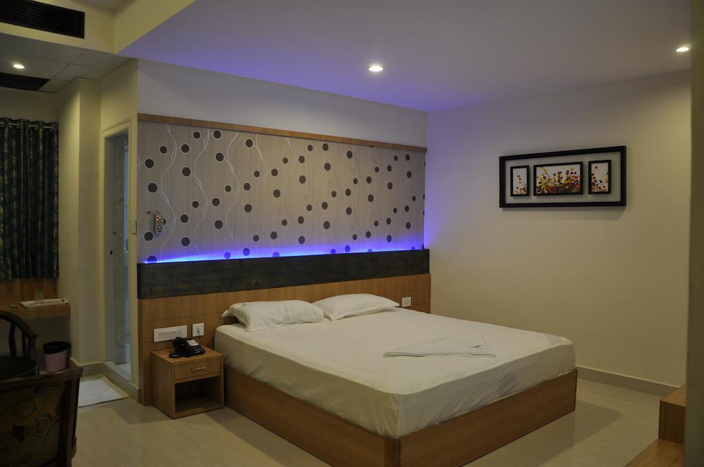 Hotel Athidi Grand Visakhapatnam Camera foto